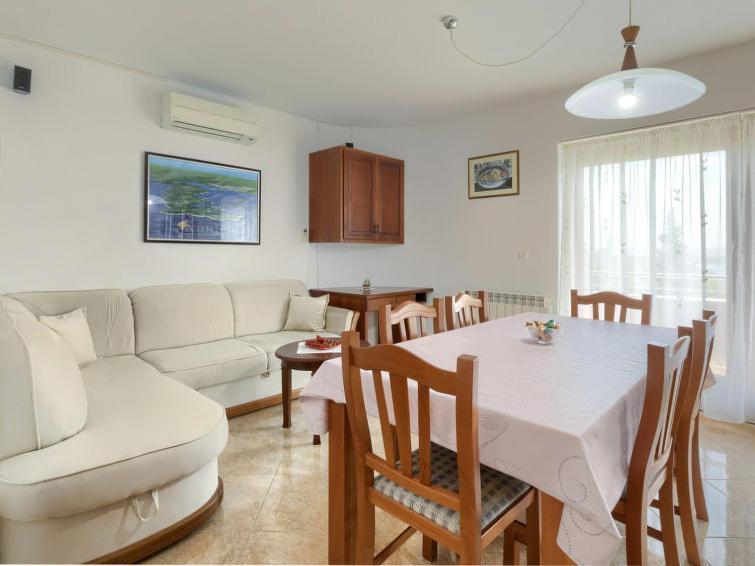 Apartment Matej Premantura Zewnętrze zdjęcie